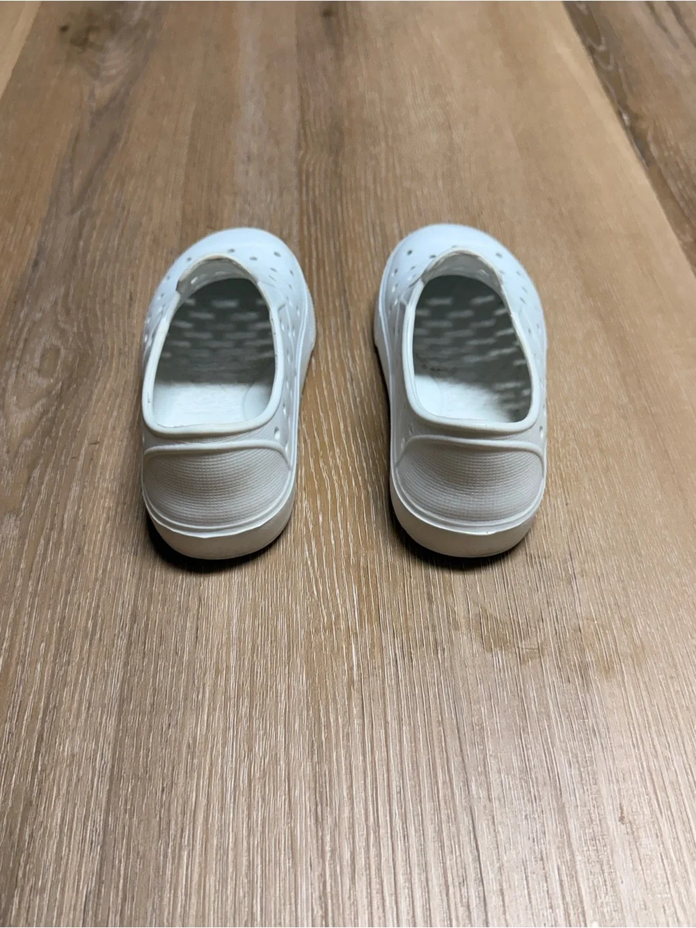 Harper Canyon Kids White Slip-On Casual Shoes